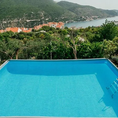 Ciara - One Bedroom With Pool And Sea View * Mokošica