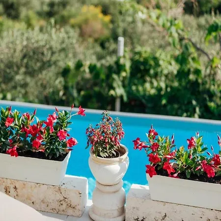 Dom wakacyjny Ciara - One Bedroom With Pool And Sea View